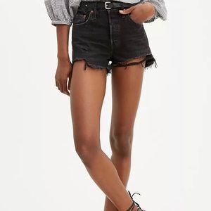 Levi’s 501 Original High Rise Women’s Shorts in Black
